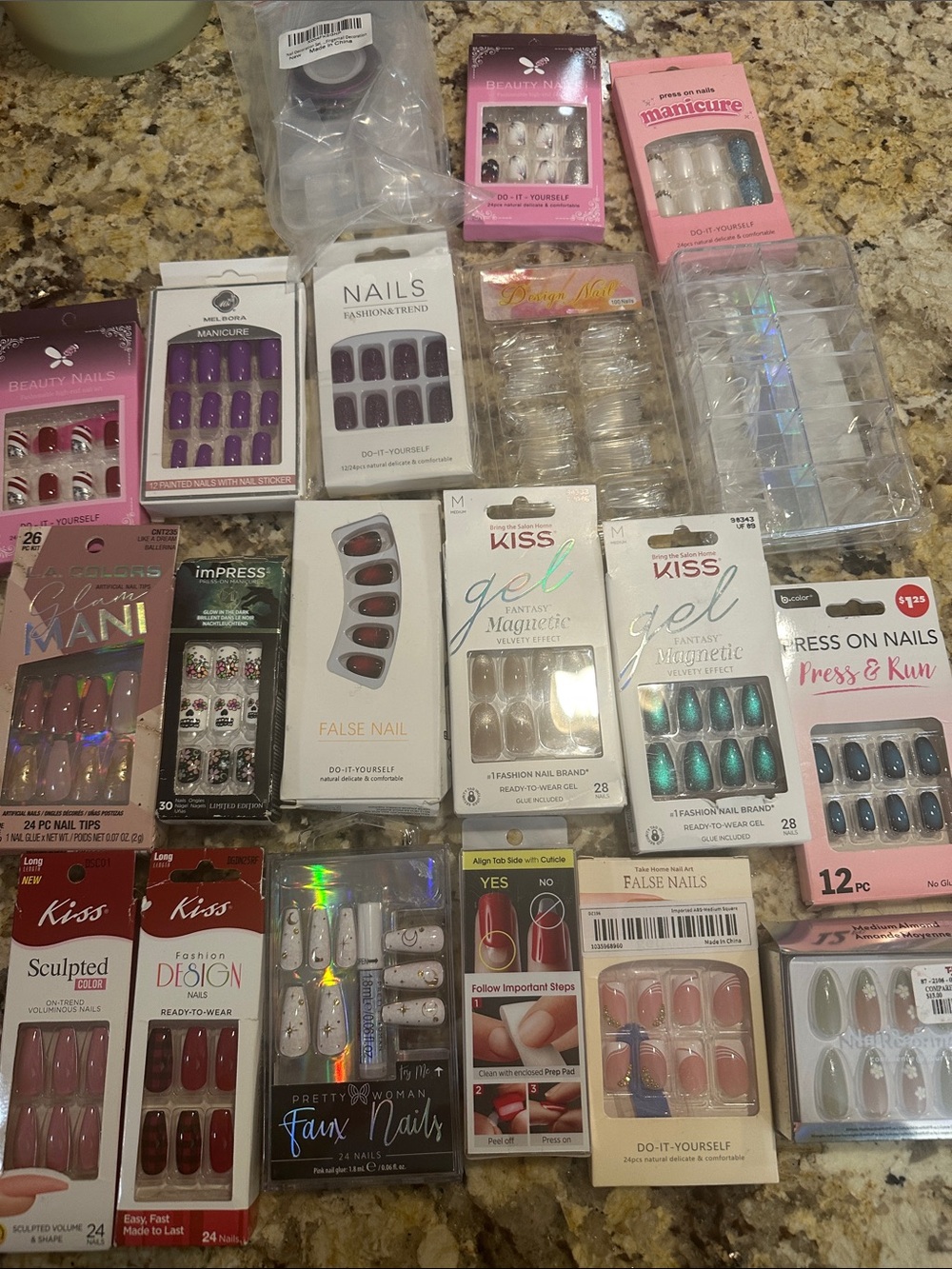 Assorted Press-On False Nails - Mixed Colors